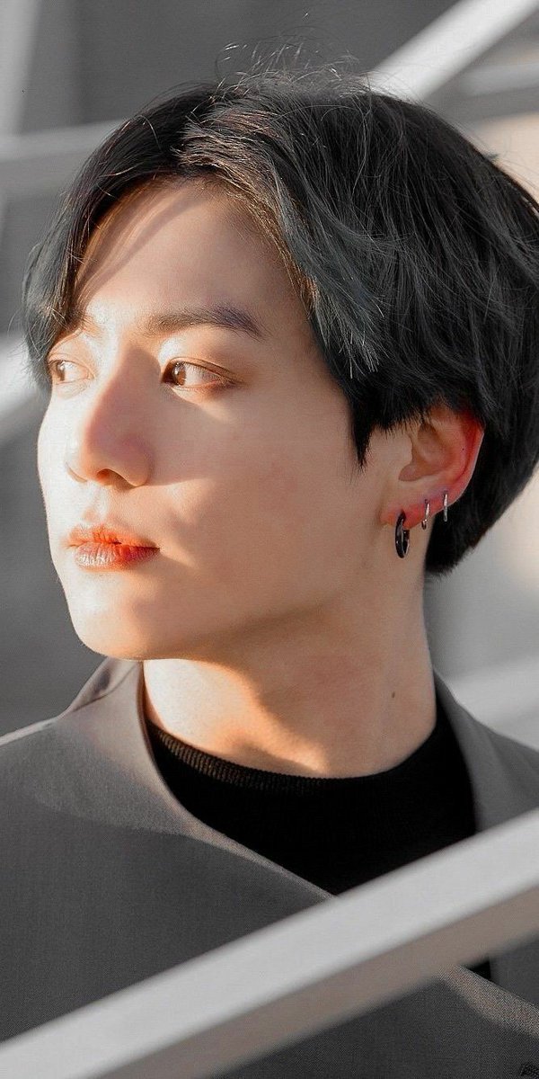 my personal favourite hairstyles of jungkook without further explanation: a thread