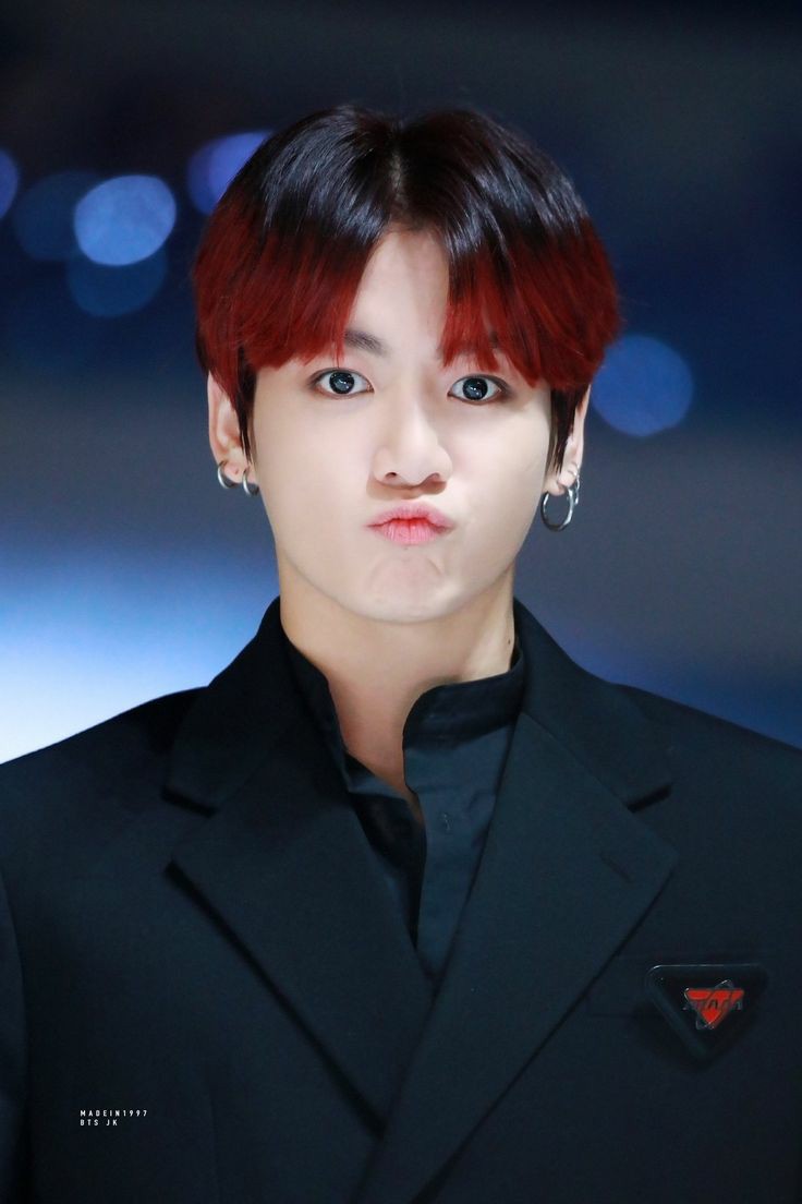 my personal favourite hairstyles of jungkook without further explanation: a thread