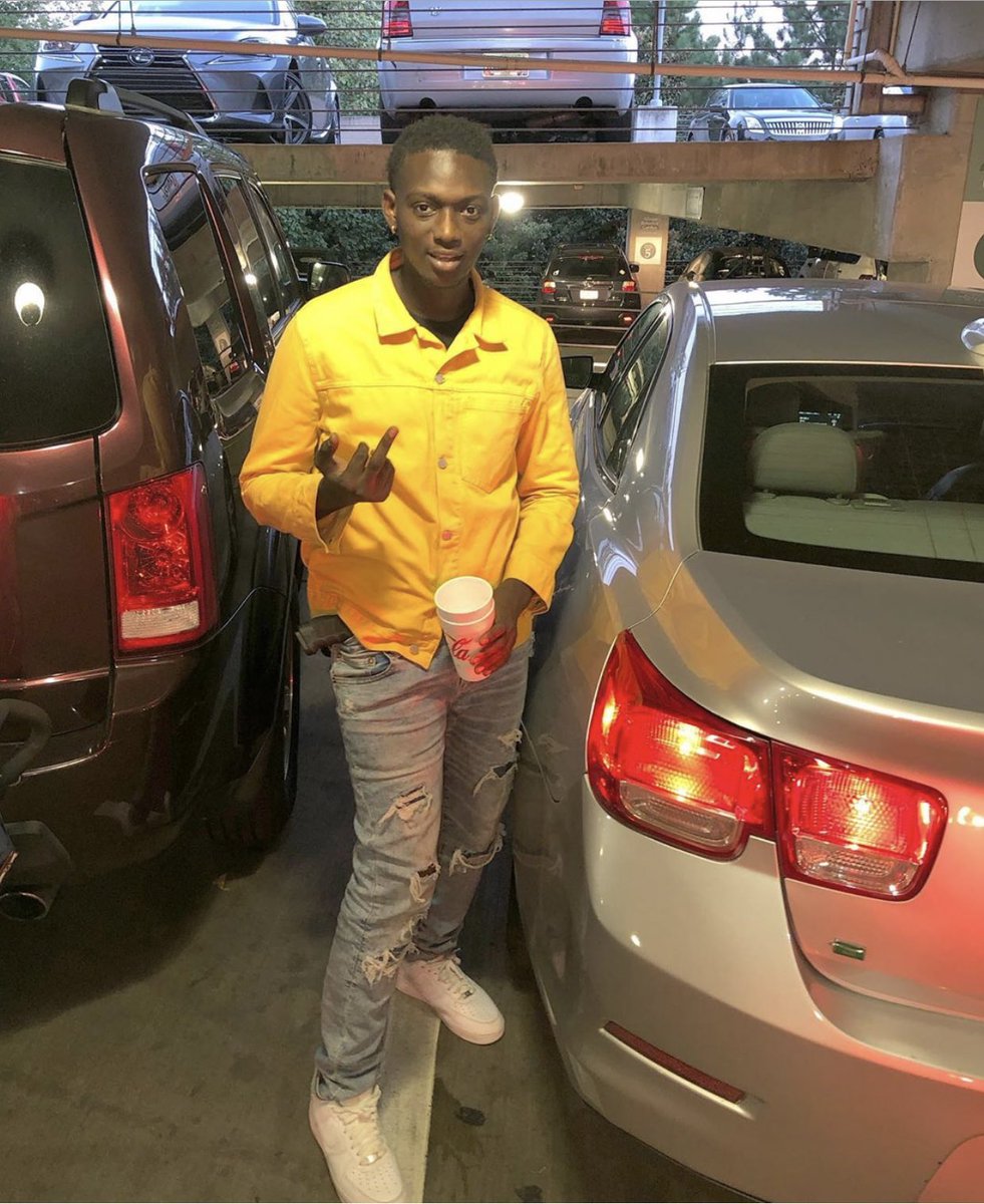 LongMoneyTez's tweet photo. And I Had Some Much On My Plate I Had To Face It 💪🏿 No Credentials For A Doctor I Just Had To Have Some Patience 😊 https://t.co/DWGssik46f