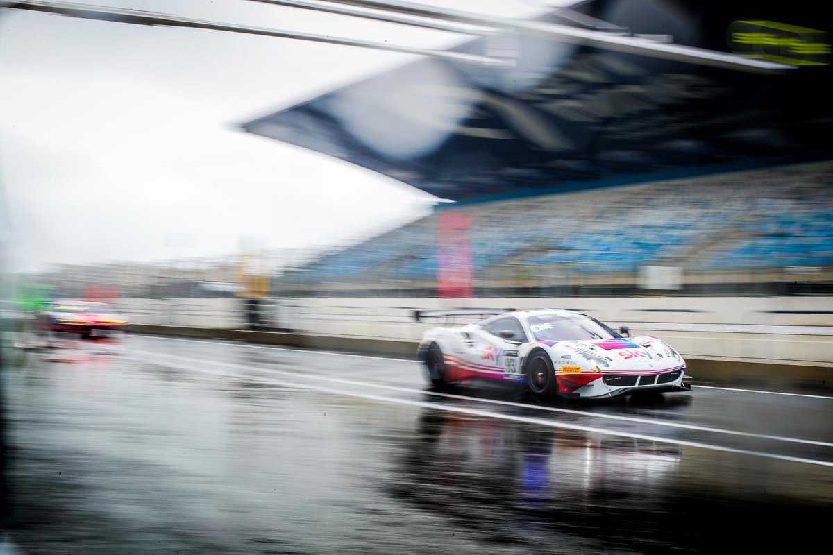 GTendurance_'s tweet photo. Guess what Folks - Yep right, it's #RACEWEEK 👊

@GTWorldChEu Sprint Cup #Final @Circuitcat_eng +
@EuropeanLMS penultimate round with the #Monza4H

📷 https://t.co/75W60u8Dps

#MondayMotivation #GTworldChEu #Motorsport #GetOutAndRace #LeMans #Porsche #Ferrari #Racing #GTracing https://t.co/20udn22k9Y