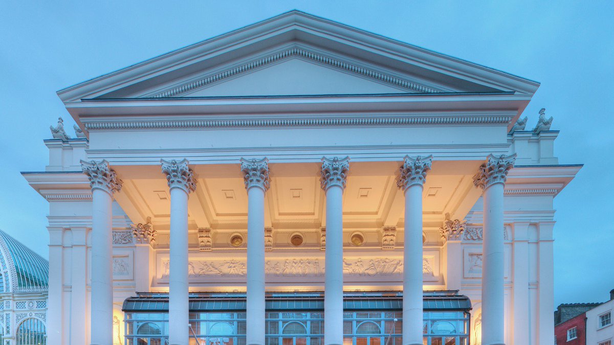 rbo_org's tweet image. 🎭 Did you know our current building is the 3rd theatre built on this site? Two previous theatres were destroyed by fire.

The current theatre was designed by Edward Middleton Barry in 1858. This fireproof building was built in a regular classical design.

#WorldArchitectureDay