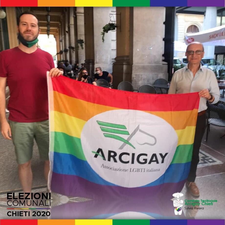 Congratulazioni al neo eletto Sindaco Ferrara
Siamo felici sia stato eletto uno dei candidati che hanno sottoscritto la nostra campagna #CheitiArcobaleno🏳️‍🌈
Saremo pronte e pronti a sostenere la giunta:che sia l’inizio di un cambiamento per Chieti.Una Chieti più inclusiva e libera