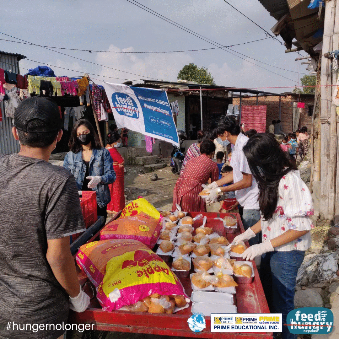 feedthehungrynp's tweet photo. Another 200 meals served!!! Where? In one of the largest Slums of Kathmandu, Sinamangal.
Prime Alumni have sponsored this event entirely and the children of Sinamangal are more than grateful.
#hungernolonger
#ProjectThali https://t.co/bjyCatwUHZ