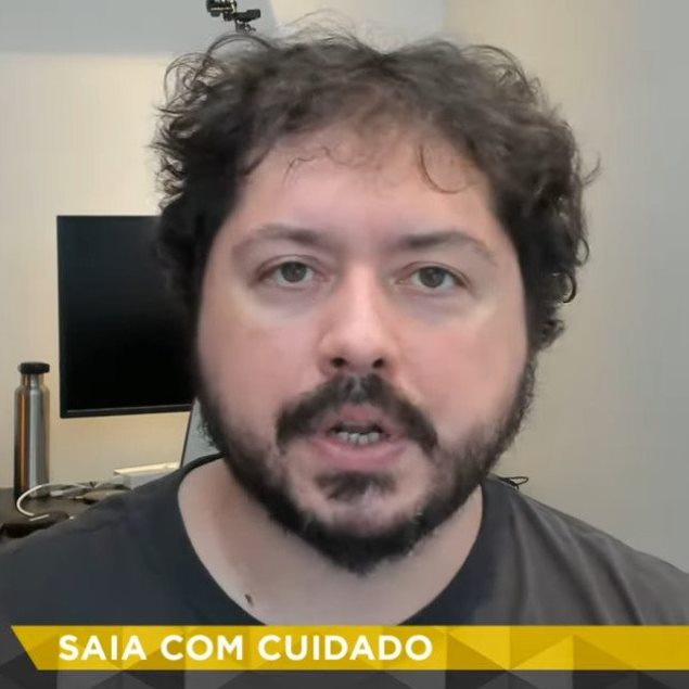 Igor_Groselha's tweet photo. O que o atila disse // O que as pessoas estão entendendo https://t.co/lunzHK5RCq