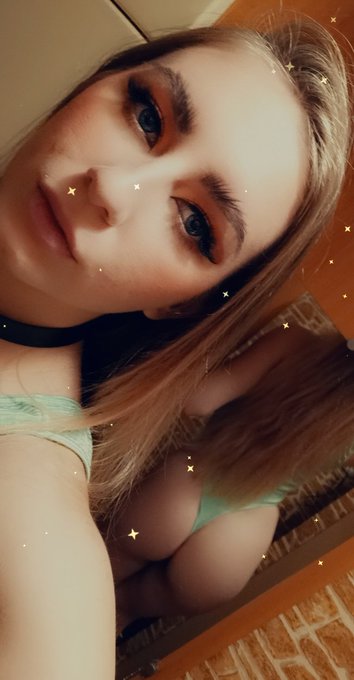 It is very nice to be under a warm blanket with tea on Monday...🤗🥰🤗 https://t.co/b5hRxUutOP<a href="/tag/webcam"class="tags"><span>#webcam</span></a><a href="/tag/webcamgirl"class="tags"><span>#webcamgirl</span></a><a href="/tag/chaturbate"class="tags"><span>#chaturbate</span></a><a href="/tag/newmodel"class="tags"><span>#newmodel</span></a><a href="/tag/cblive"class="tags"><span>#cblive</span></a>