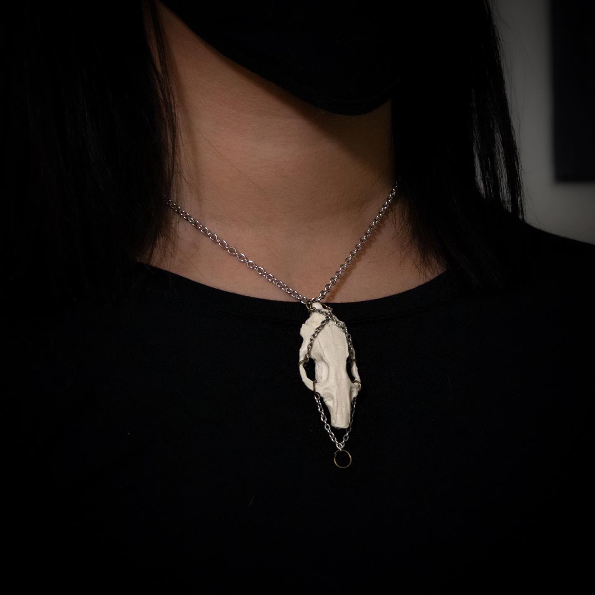 mangyratx's tweet photo. RESTOCK on these Chained Up Rat Skull necklaces/ choker. Only 4 available! (U.S. Sales Only)
https://t.co/b5NKfbai6F
#ratskull #oddity #skullnecklace #resinjewlery #chokers #forsale #etsyshop https://t.co/uLiHzKb3qq