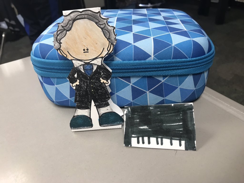 mrs_orf's tweet photo. After learning about Beethoven, we made mini Beethovens for our desks!! 🎶@SDMA_Wakanda 

#MusicHistory #Beethoven #MusicRocks  #ArtAndMusic https://t.co/uLVo6GTj1A