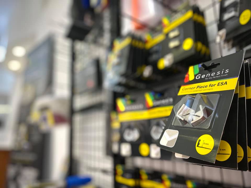 GenesisLatAm's tweet photo. CUIDAR LOS DETALLES • En construcción, el cuidado de los detalles es vital para un acabado perfecto. Nuestra línea de piezas especiales esquineras te garantizan ese resultado. Observa estos ejemplos. https://t.co/ZDosljqwVy