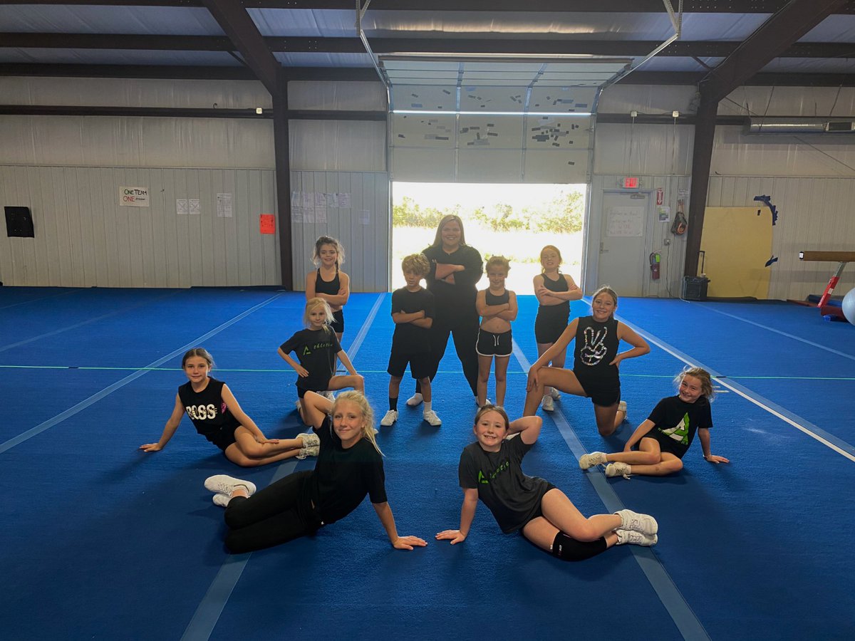 sschoreo1's tweet image. We had a great weekend with Action Athletics! We cannot wait togo back💚