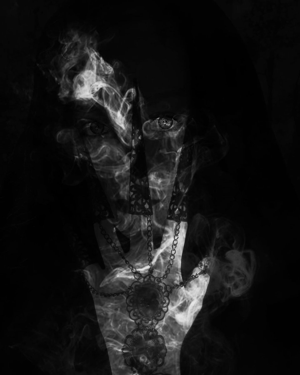 KSoulcollectorK's tweet photo. Some women are lost in the fire. Some women are built from it.-Michelle K.
#cincinnati #cincinnatimodel #twitchstreamer #twitchtv #TwitchAffilate #smallstreamer
Come chat live tonight at 8 pm. https://t.co/ryalWnD9fE https://t.co/wpbwYZEcM0