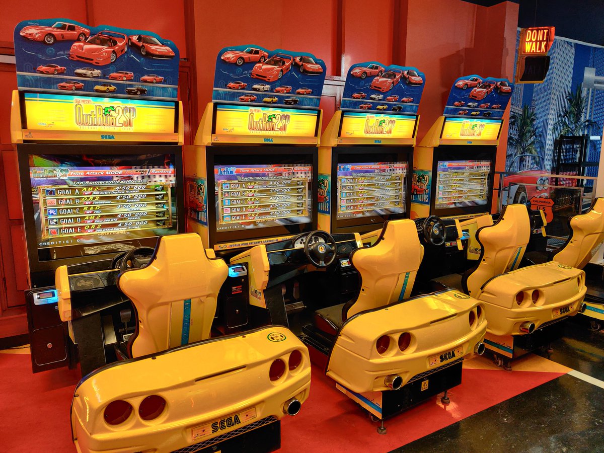 7Ten's tweet image. Found another #Outrun2SPDX at #Funstation Birmingham Star City... Apparently it's been here 6 years! @ted80808 #Sega #Arcade