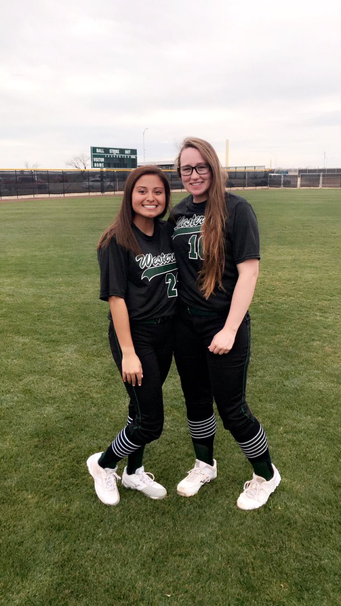 Happy birthday to one of the sweetest humans I have ever met. Thankful WTC brought us together and for being one of the best roomies. Love and miss you 💛 #21 <a href="/ashmariee13_/">Ashley Marie</a>