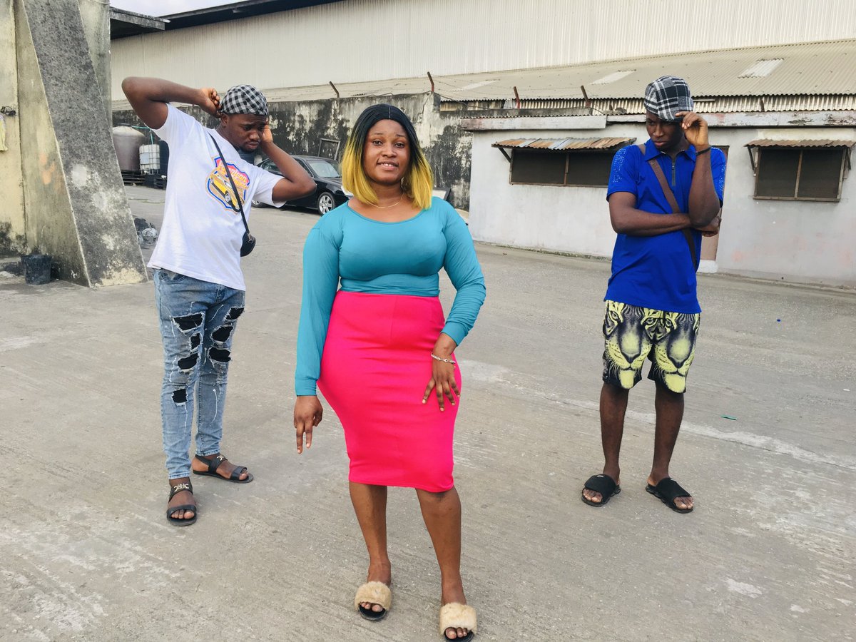 ComicBrosComedy's tweet photo. We just trying to FOCUS 😂😂😂
PLEASE FOLLOW US: @ComicBrosComedy

#comicbrotherscomedy
#United4Nengi #OlotureTheMovie #Buhari #TransferDeadlineDay #COVID19 #TachaWantsChange #TheEnemyOfGEMA #CustomerServiceWeek #MondayMood #TalentHuntApp #waytooearly #gunnersaurus #comedy https://t.co/iKhXKuaeBp