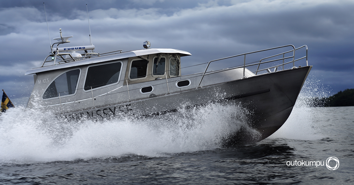 Outokumpu's tweet photo. "Using duplex allows us to make faster boats, that use less fuel &amp; can run through ice," says Magnus Ernström, the CEO of Stainless Steel Yachts, Sweden. 

Check out the video for more https://t.co/oeonC0Wk4G

#StainlessSteel #Duplex90 #boats #yachts
Photo: Courtesy of SSY https://t.co/FHZnjw1gXk