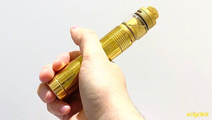 EcigClick's tweet image. Our reviewer absolutely loves the pre-production version of the Hellvape Trishul V2 mech mod - read the review from Will aka @WillJameson1842 to find out why: bit.ly/3jz3fMj #mechmod #vaping #vape #vapers #ecigclick @hellvapesales