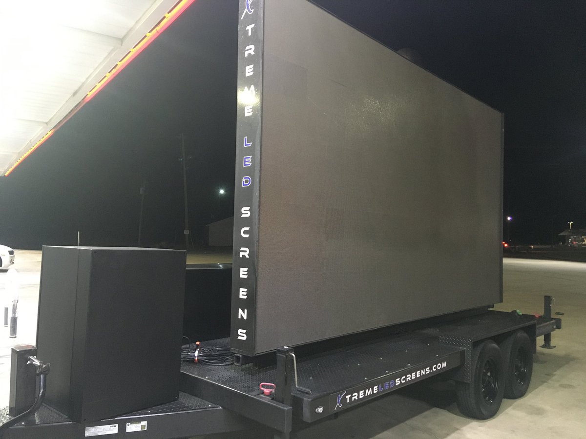 Some humans in the shop keep saying I need to go on a diet, but I’m just afraid I’ll end up looking like this poor guy. #ketosucks #dav #runningboards #DigitalMarketing #BillboardNews