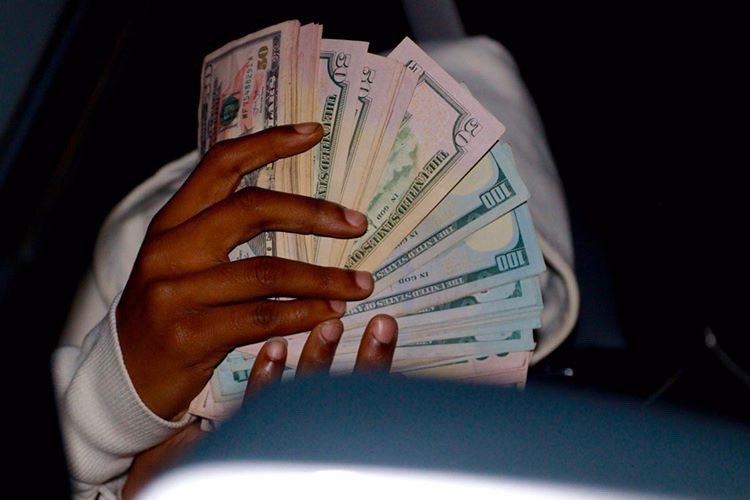 sosMajor_'s tweet image. Shit looking like some pink dolphin #SOSM OCT 12 all platforms