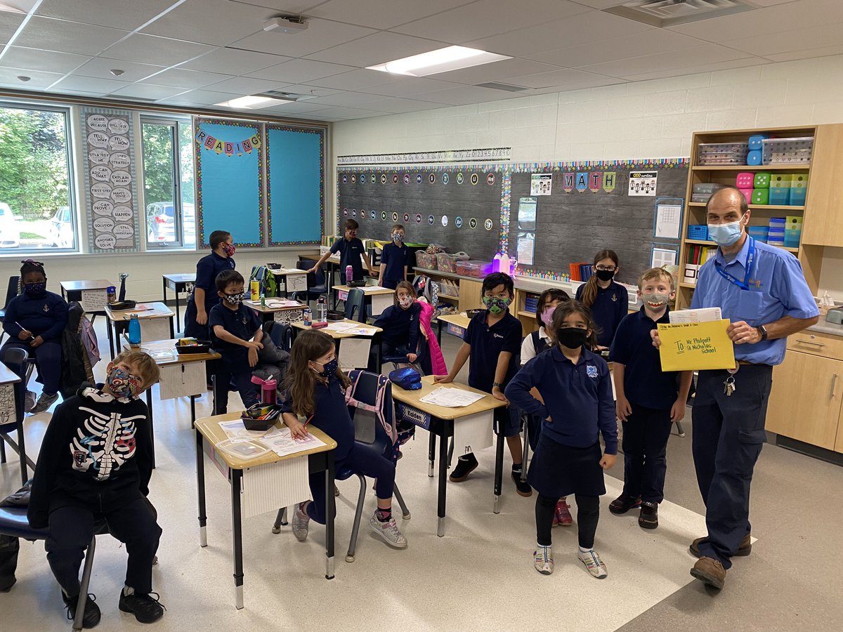 MrsHinprimary's tweet photo. Thank you Mr. Philpott for keeping us safe and for keeping our beautiful school clean! We truly appreciate your hard work! #NationalCustodianDay @StNicholasHCDSB https://t.co/lJoRkxfHYB