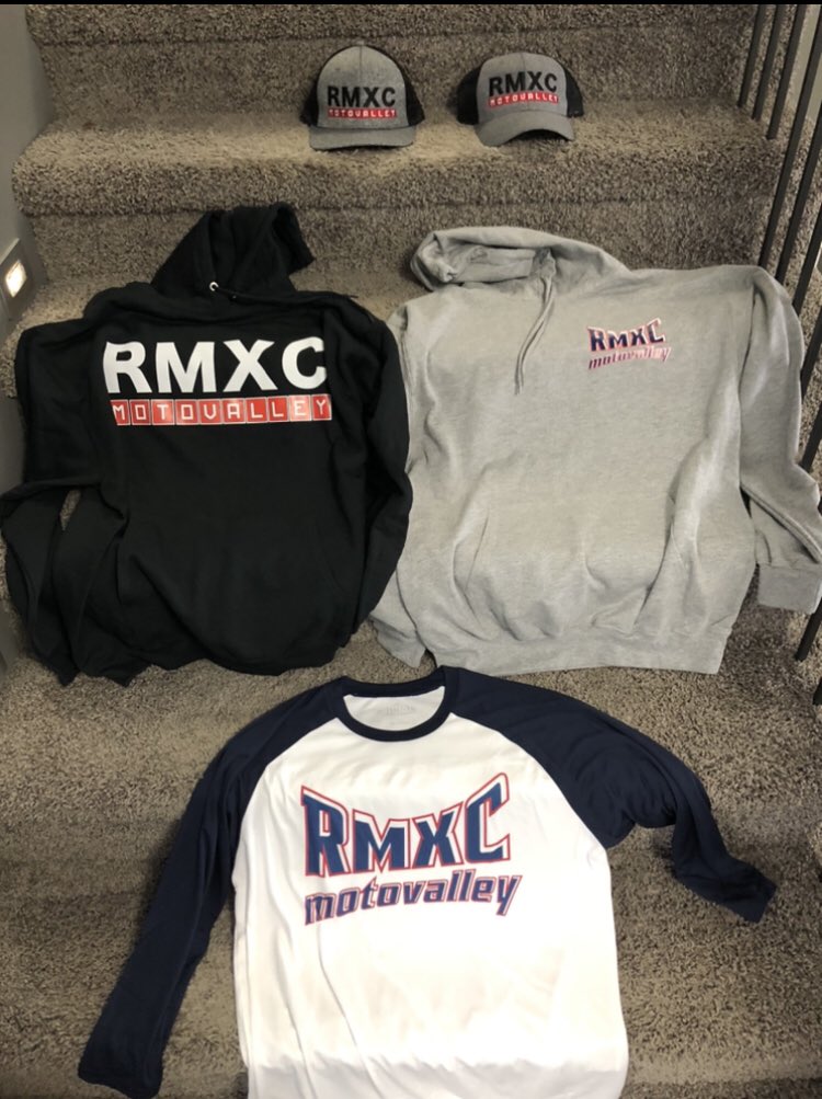 RMXC CLOTHING SALE 🎁🎄

Hoodies - $40
Shirt - $20
Hat - $20

Info@reginamotocross.com or text 306-533-2633 for questions or orders