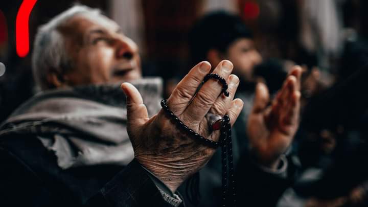 joun313's tweet photo. The follower of #AhlulBayt in the Holy Shrine of Imam Husayn peace be upon him.
#the40th
#اربعین https://t.co/JT5SbZ8mhV