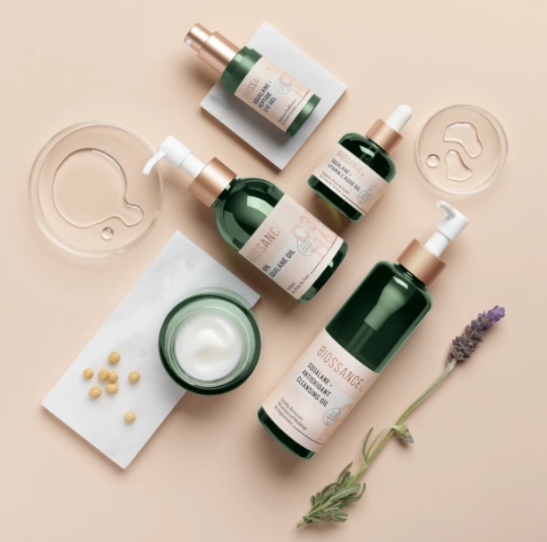 ItmagazineMex's tweet image. EL ABC DEL CLEAN BEAUTY #Biossance
Más que una tendencia, la sustentabilidad es un modo de vida que nos ayuda a cuidar el planeta a través de pequeñas acciones. Es por eso que son cada vez más los aspectos de nuestra rutina que integran prácticas y métodos eco-friendly.