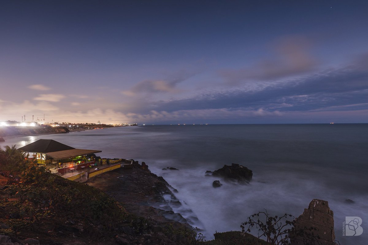 bobpixel's tweet photo. Sunset yesterday at Osikan yesterday . Canon EOS R.. 16-35mm III . iso 160 f7.1  25sec long exposure with Tripod. Adobe Camera Raw and NIK Viveza #Ghana #beach #sunset #EmmanuelBobbie #Accra https://t.co/fqZAxjjeiq