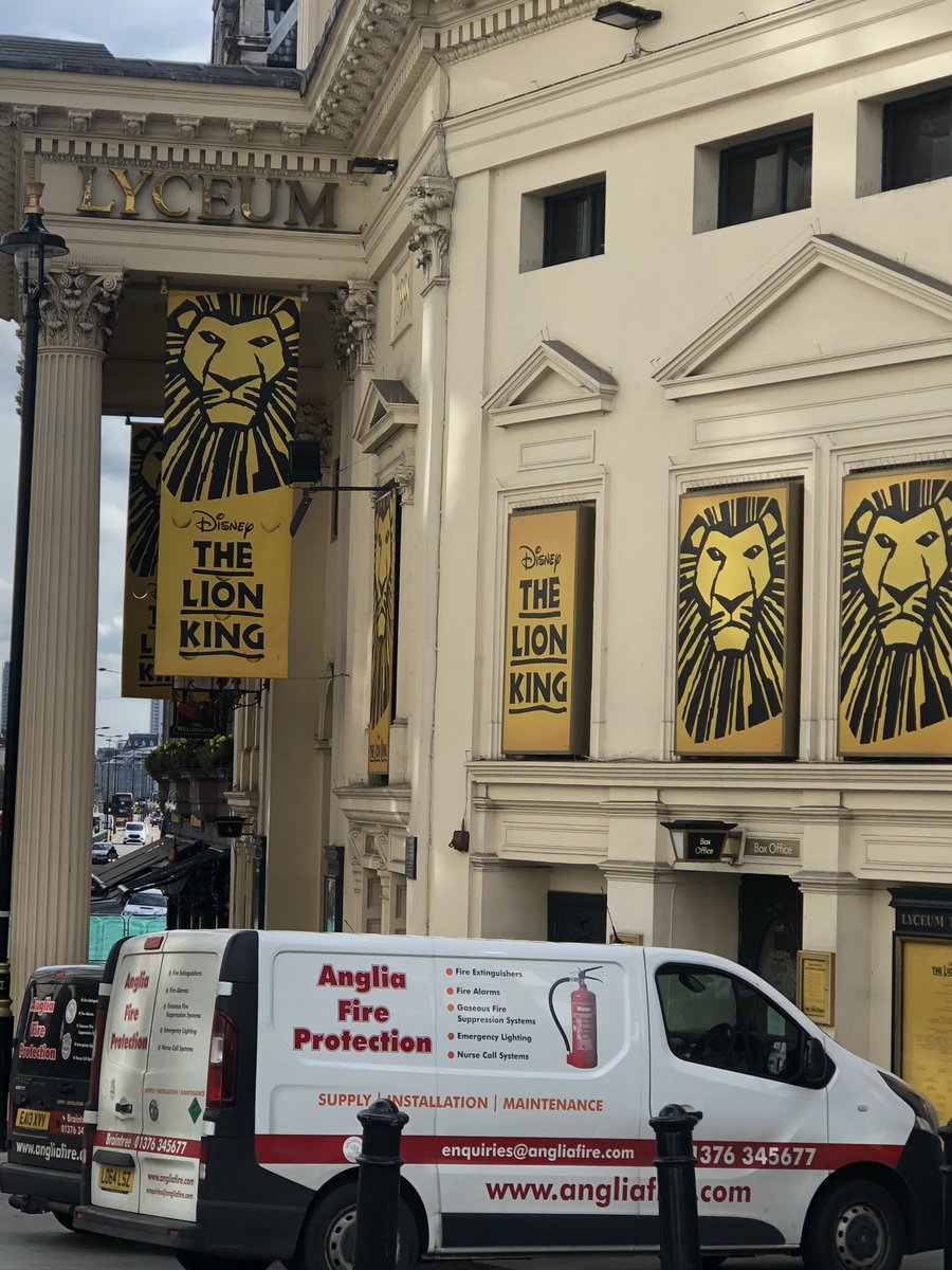 ... I roared back at the mighty  @TheLionKing  @Lyceum_Theatre1 . My wish for all theatres - in every town - is that  #TheShowMustGoOn