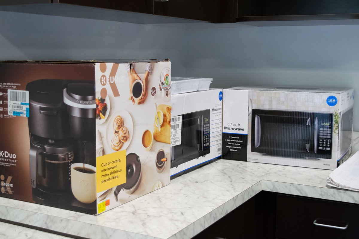 WHKBioSystems's tweet image. Construction Update!
The puzzle is almost put together! We are so excited we can’t hardly contain it!

#Construction #ConstructionUpdate #SingleUseSystems #TPEtubing #transferbottleassembly #biopharmaceutical #lifescience #medicalcomponents #ISO13485 #cleanroommanufacturing