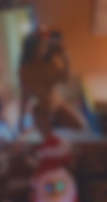 New photo up on Modelhub! This one is only for my Fan Club members. Sign up now: https://t.co/0eqmEaBiwJ