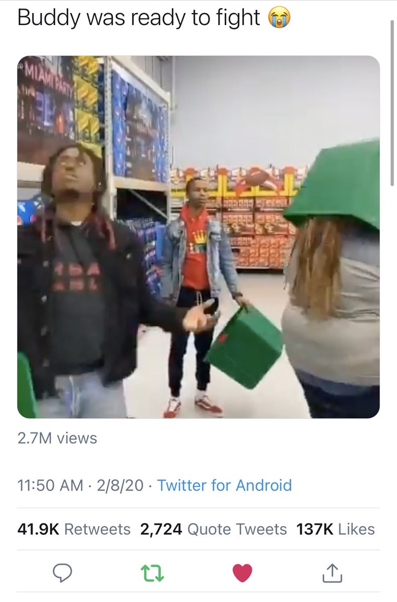 DJLSPIZ's tweet photo. When Was Yaw Gone Tell Me I Was Viral On Twitter Too lol https://t.co/oG2FilzOrW