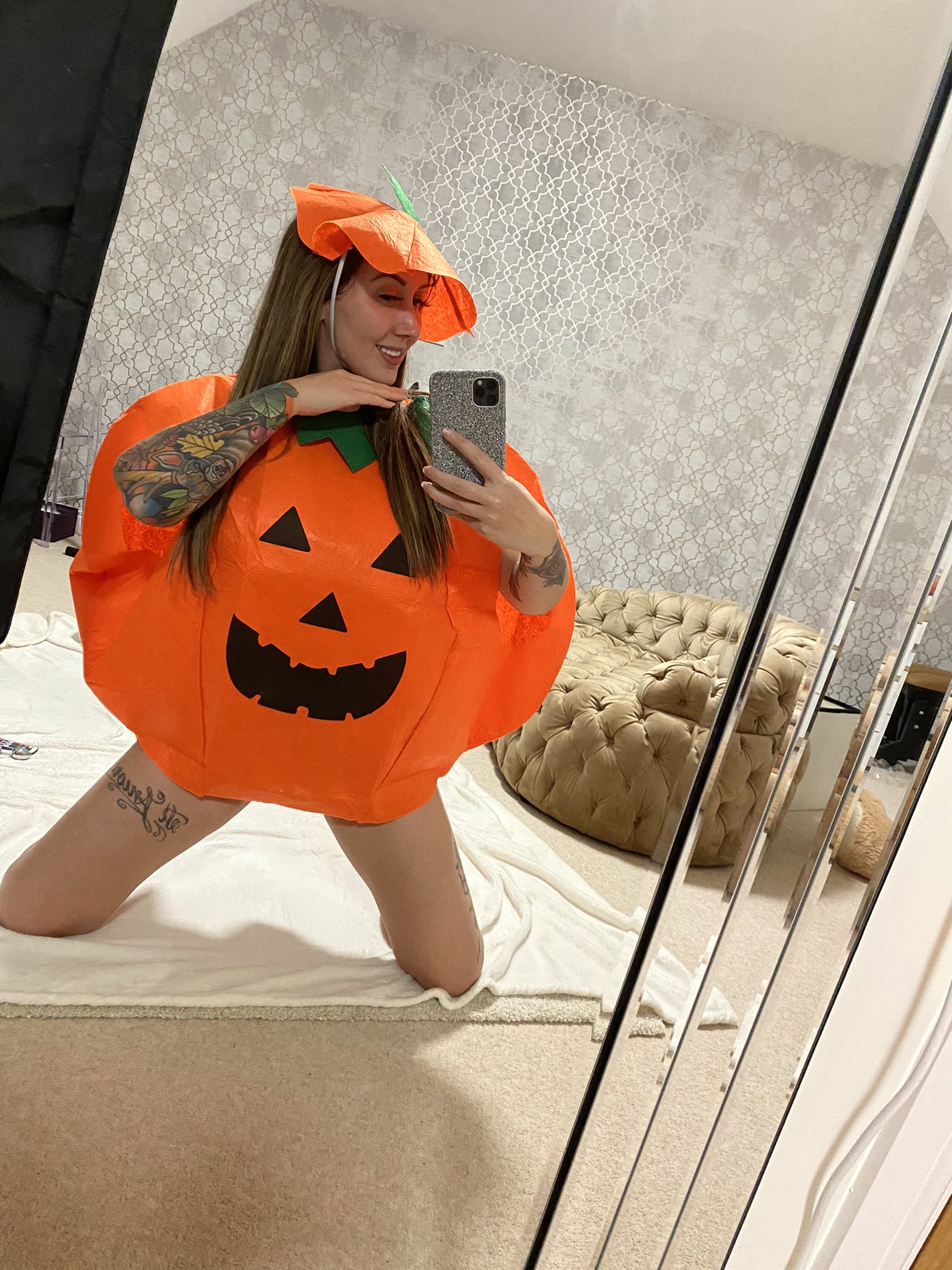 TW Pornstars 2 pic. Elouise Please. Twitter. Sexy Halloween costume