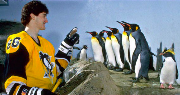 Dameshek's tweet photo. Happy 55th to #66, the greatest hockey player of all-time and the most significant figure to one franchise in sports history. 
(fyi @MarioLemieuxFdn's the one on the left) https://t.co/3uoYaWZDpu