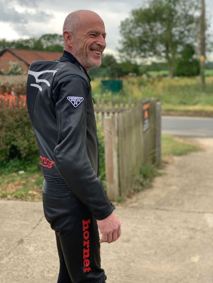 Great to get some feedback from David about his Hideout race suit. How much fun does scooter racing look 🤣
“WOW! Best. Leathers. Ever. Can't feel them when I am racing, perfect. Thanks”