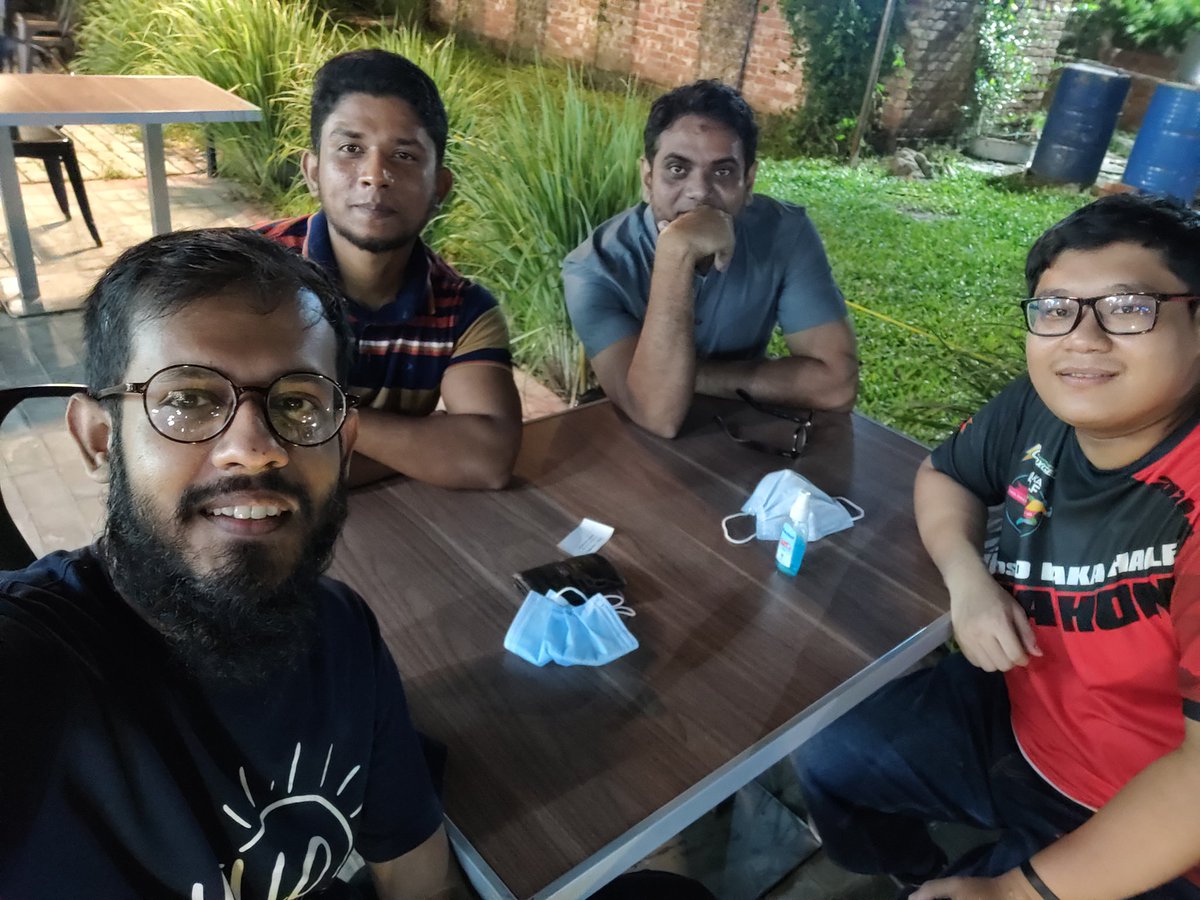 আজকাল পিক না দিলে বলে টুইটারে থাকা যায় না তাই <a href="/akib_jabed/">Akib Jabed</a>  এর বানীতে ছবি আপ দিলাম।

<a href="/Tanvir775/">আমজনতা(تنوير الرحمن)</a> <a href="/sazi999/">sazi</a>