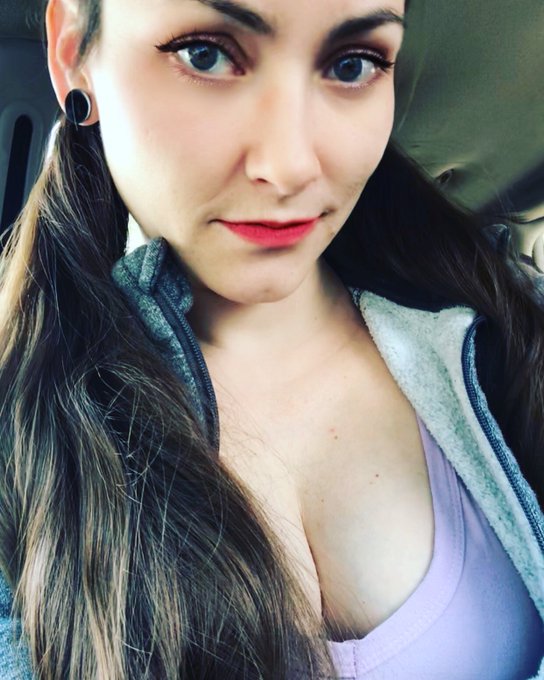 XO ? https://t.co/bZmcuW5rCF