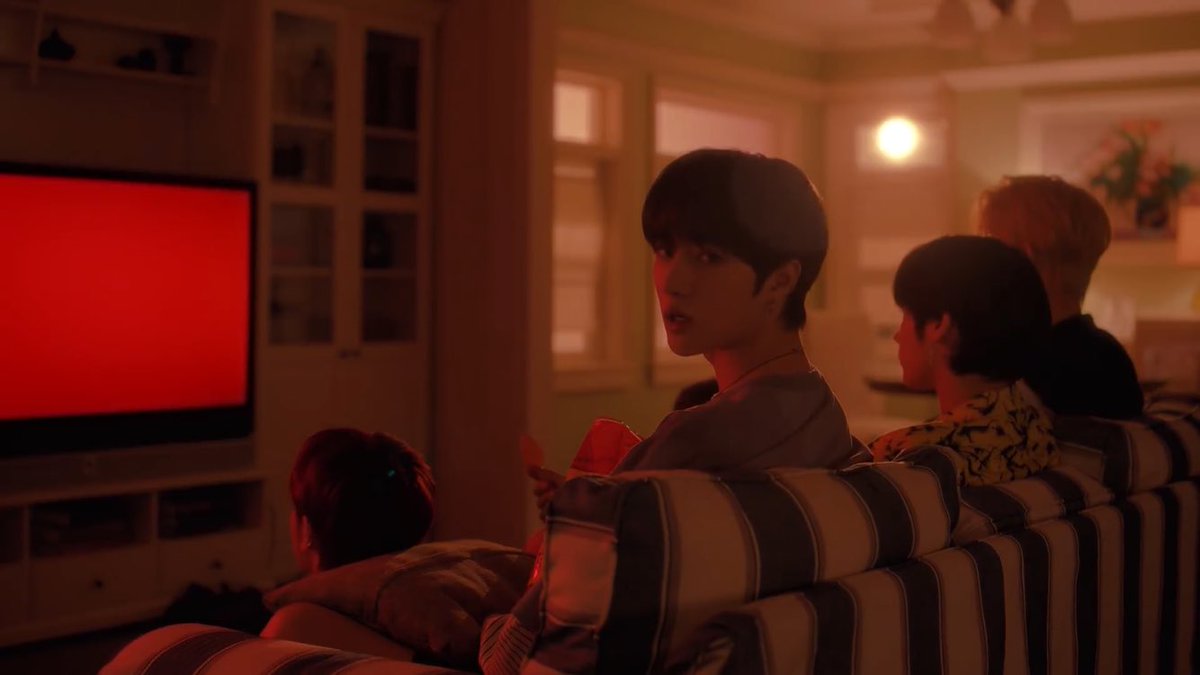 • in the cysm mv, beomgyu was the only one aware that ~that night the world was gonna burn down~ (which could connote them becoming separated/the end of their friendship/something bad was gonna happen to them)he had a knowing look as the sunset and turned everything red