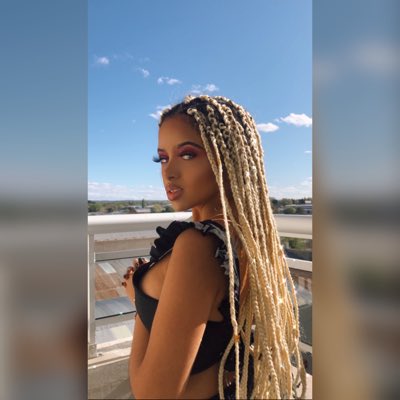 Karolan6's tweet photo. #NuevaFotoDePerfil https://t.co/3WraaDt5Ne