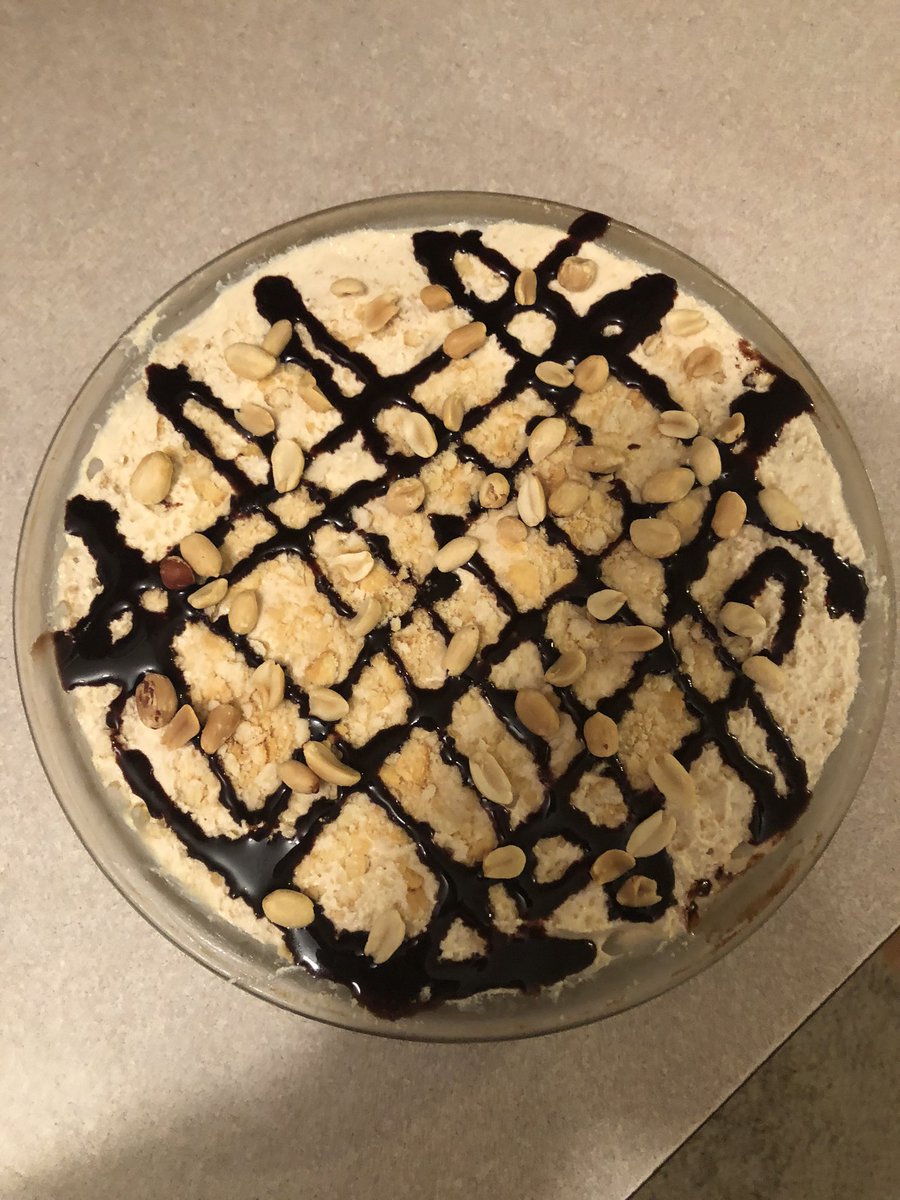 MagaNation45's tweet photo. @SteveDoocy Awesome recipe in your new cookbook! Ritz cracker peanut butter pie! I think I done okay. https://t.co/G1SJUKv4Pg