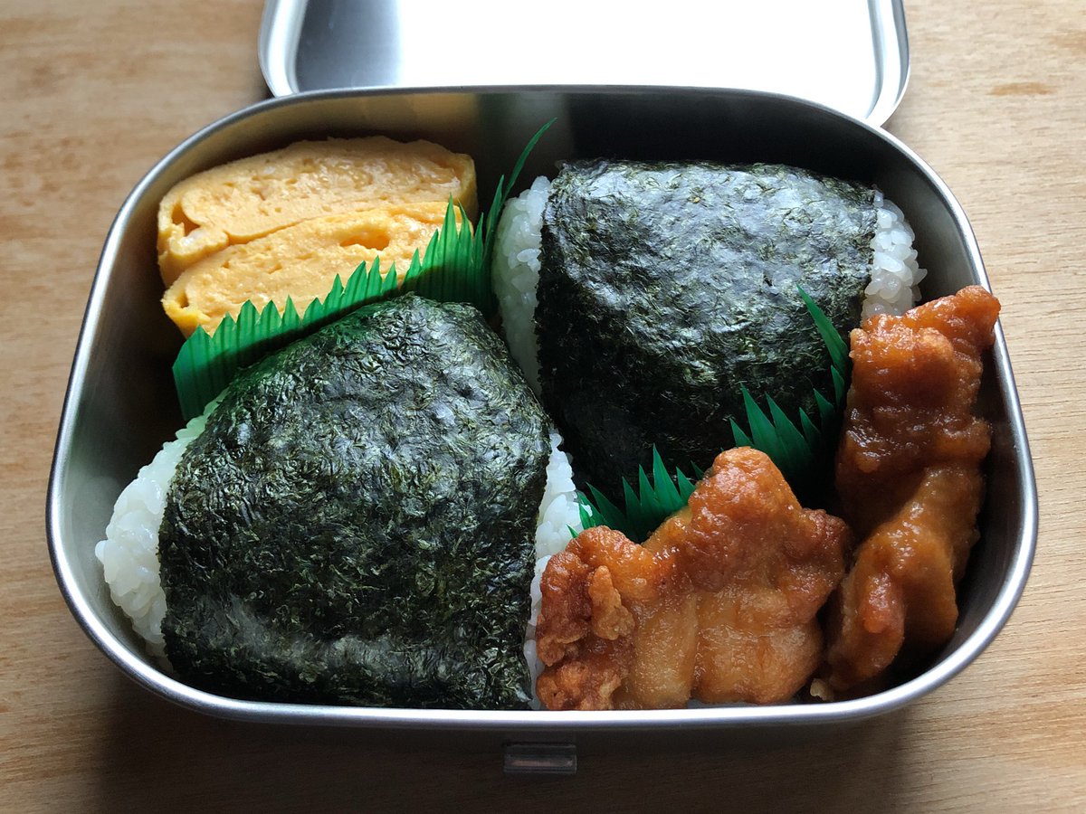 チーフ 鮭おにぎり弁当 シンプルだけどこれでいい 弁当男子 お弁当 チーフ 鮭おにぎり弁当 シンプルだけどこれでいい 弁当男子 お弁当