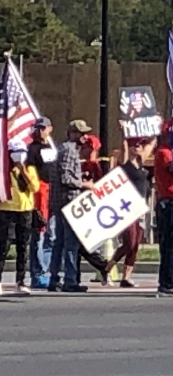 MyMarkX's tweet photo. #Qanon What a fucking mindless bunch of morons.. Look at this great mind standing on the street outside @realdonaldtrump the biggest fucking moron’s hospital after idiot caught the virus he thought was a hoax.. fate of the world in this shitstains hands! https://t.co/vCp4j3idmj