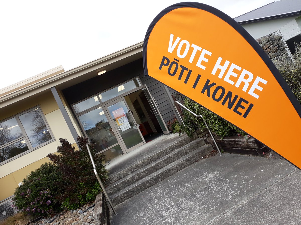 Beautiful experience voting in my hood of Highbury this morning. Kaimahi Maori, te reo Maori, wahi hapori Maori.

How did you get on? Maori voters, let us know! :) forms.gle/afhj5qNsTwHrRU…