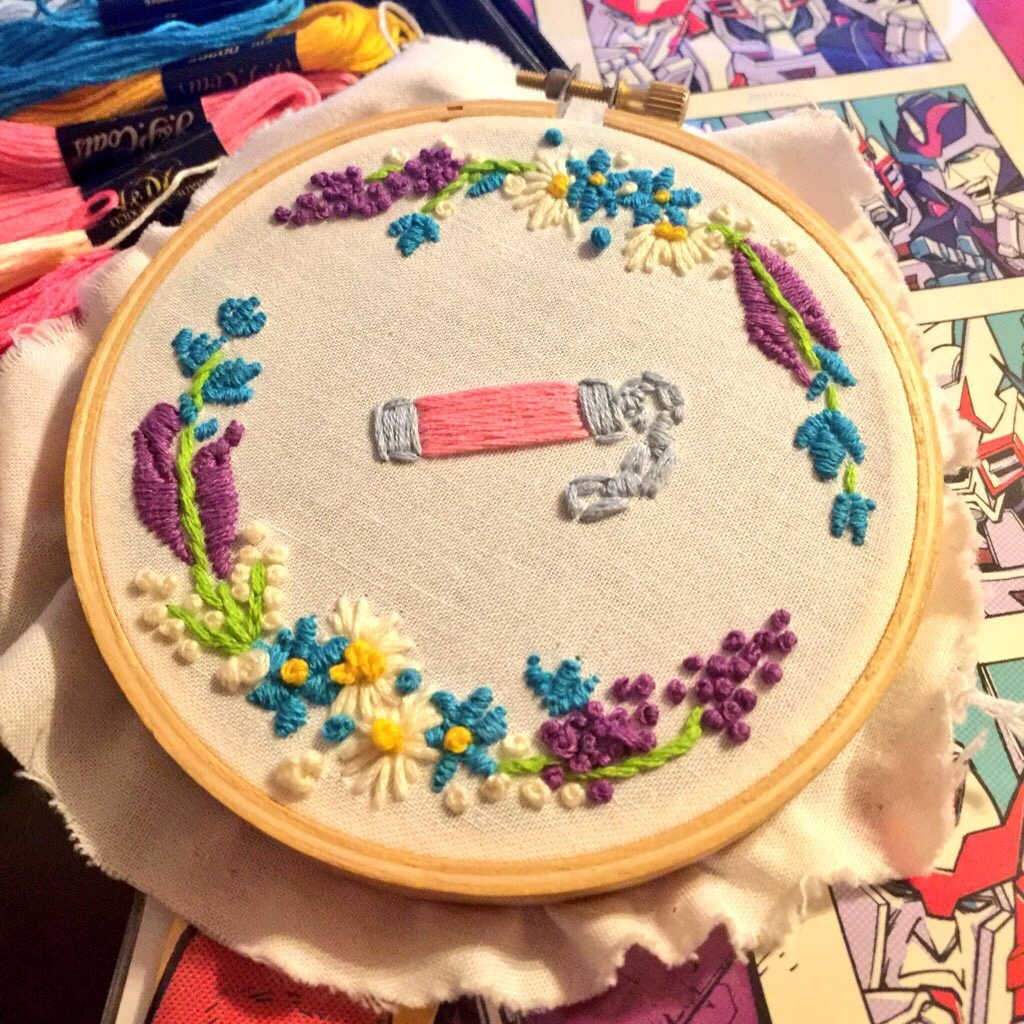 - ̗̀ Maddie @ 🦇🟥🍁 ̖́- tweet media