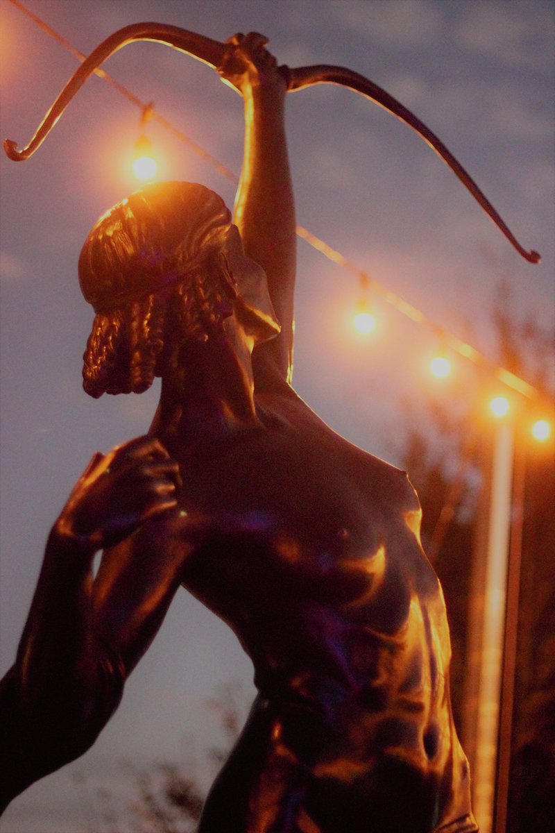 - ̗̀ Maddie @ 🦇🟥🍁 ̖́- tweet media