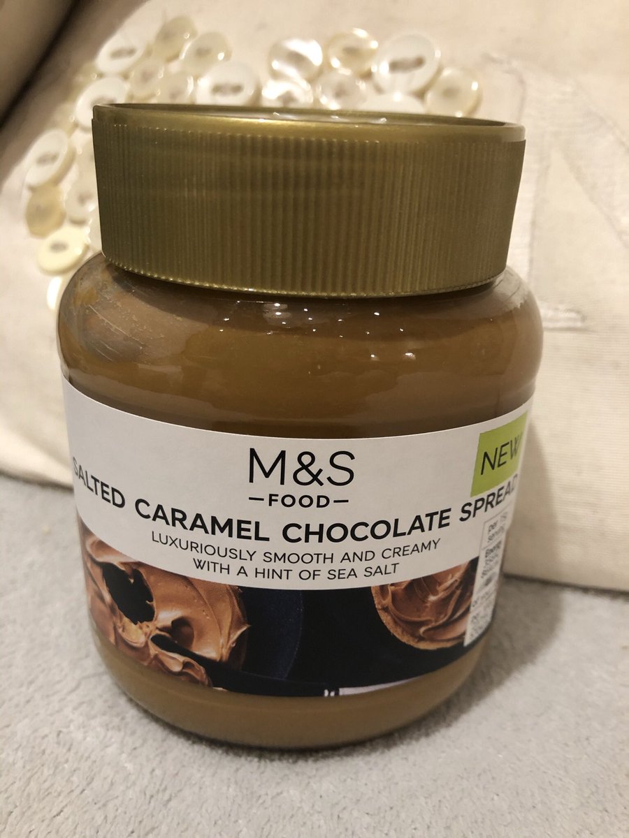 lrchooks's tweet photo. @marksandspencer Made hot chocolates with this #delicious #dietsoutthewindow 💕 https://t.co/6D4at4SbcQ