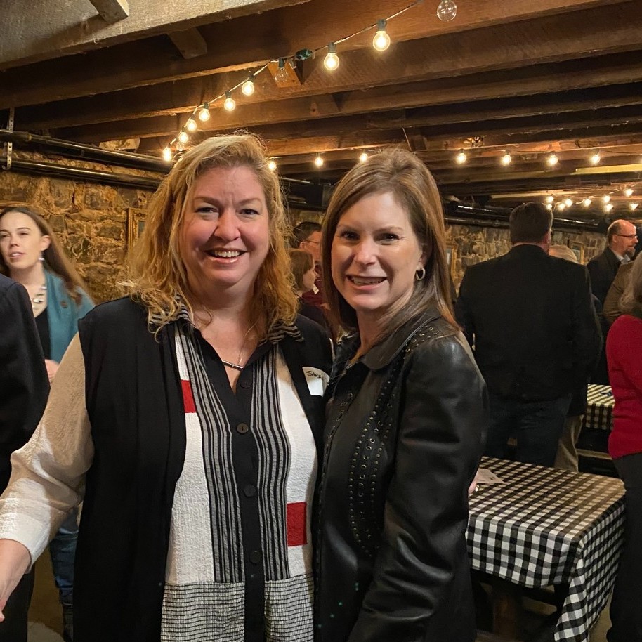 apprenticely's tweet image. ⭐We&apos;ll see you on the 8th! ⭐
Don&apos;t miss our GUEST SPEAKER from CAE as they share about their open positions &amp;amp; exciting new projects!
💻🍻  #TechAfterFive #LittleRock

REGISTER TODAY: ow.ly/KIkl50BzvUg

#VirtualHappyHour #Networking #TA5LR #Techtober