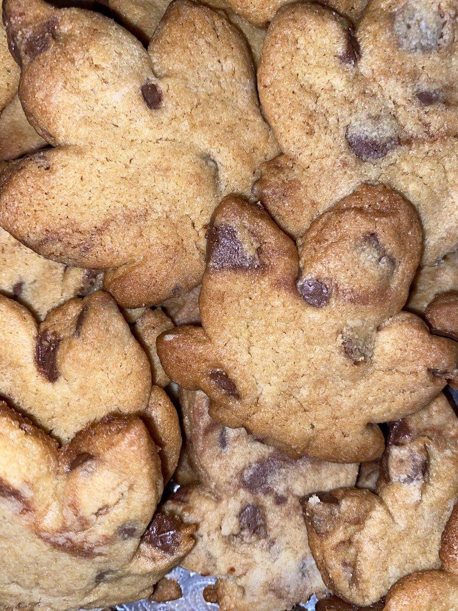 NSmallshop's tweet photo. Fresh Edible Chocolate Chip cookies 🥵 2/$10 500mg • #Edibles #WeedEdibles #Stoner #WeedLovers #CookingwithCannabis #Cannabutter #THC #EdibleCookies https://t.co/GxHwa49Mec
