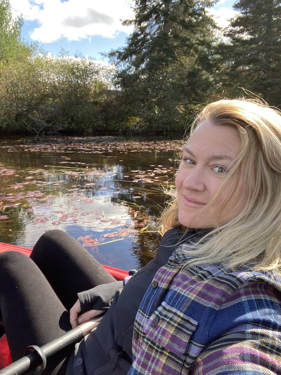 jorjajen's tweet photo. A few hours of #paddleing in #lakeoftworivers #algonquinpark #kayaking #kayak #FallColours #outdoors #camping #wanderlust https://t.co/P8ToKaejor