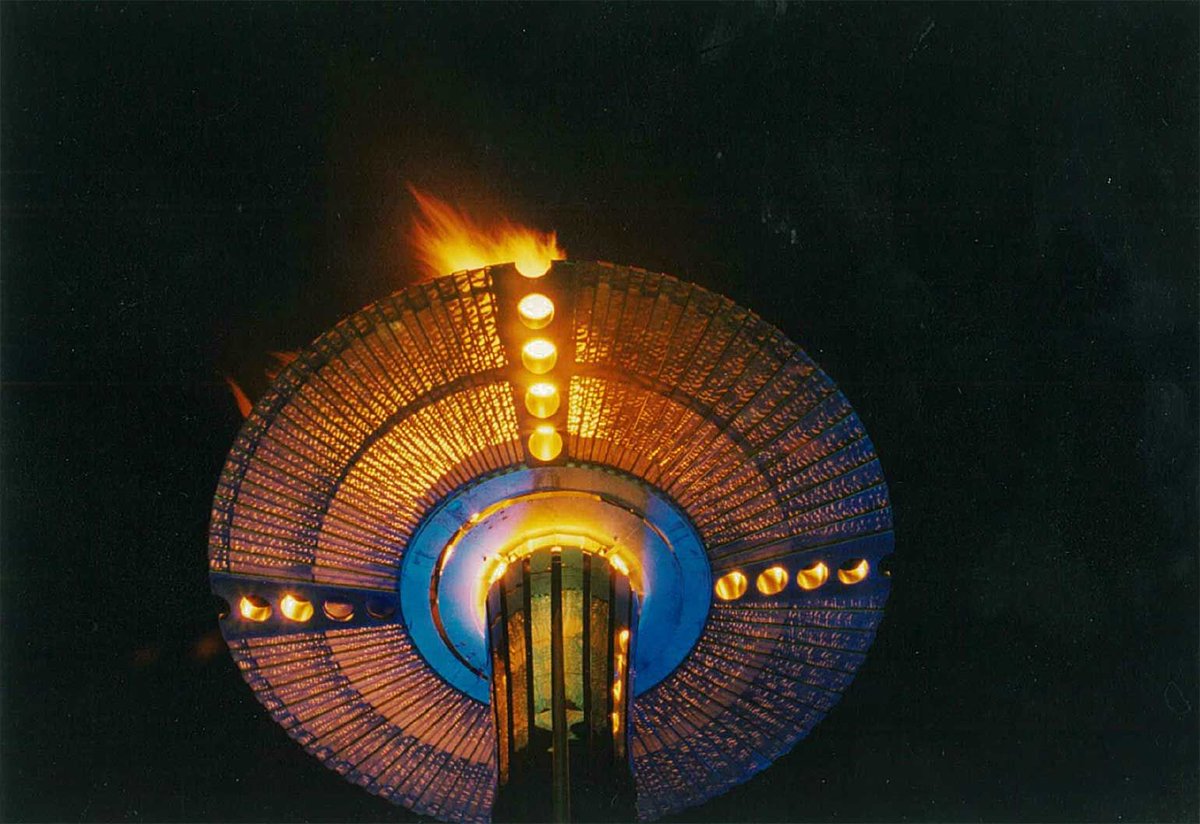 Twenty years on from the #Sydney2000 Olympic Games, an engineer involved in developing the cauldron reflects on the monumental achievement and the longest three minutes of his life. buff.ly/33xv3eq
