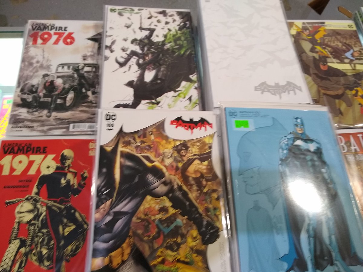 galacticquest's tweet photo. It's going to be another great week for DC titles! #galacticquest #newcomicbookday #dccomics https://t.co/4uJZ6lYhSB