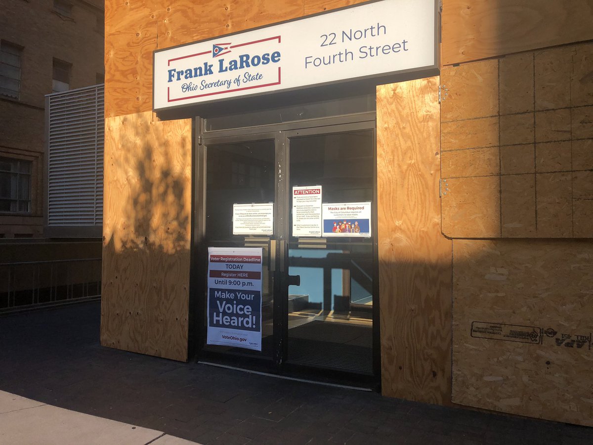 Registering to vote in person? 

Our office and each of Ohio’s 88 county boards of elections are open until 9pm tonight! 

Or you can register until midnight at VoteOhio.gov!